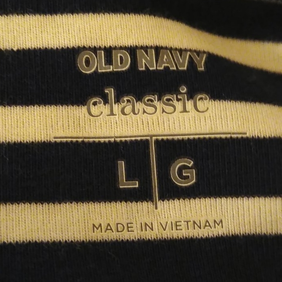 NWOT Women's Striped Top - Picture 3 of 4